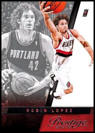 11 Robin Lopez